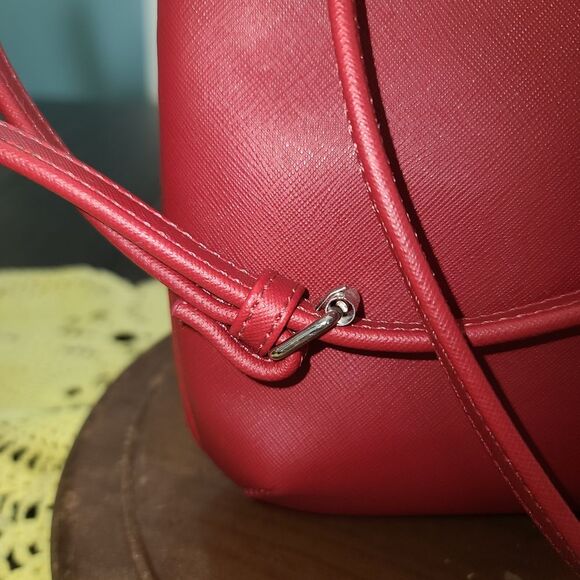 Kenneth Cole Reaction Red Faux Leather Crossbody Bag - Picture 4 of 10